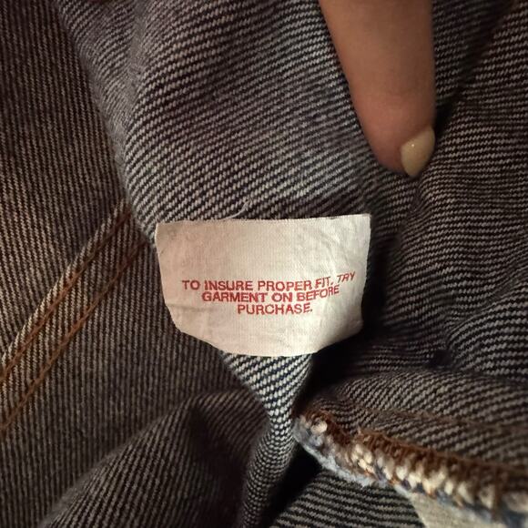 Levi's Men's 42 Vintage 70506 Dark Wash Denim Button Front Trucker Jean Jacket - Picture 13 of 13